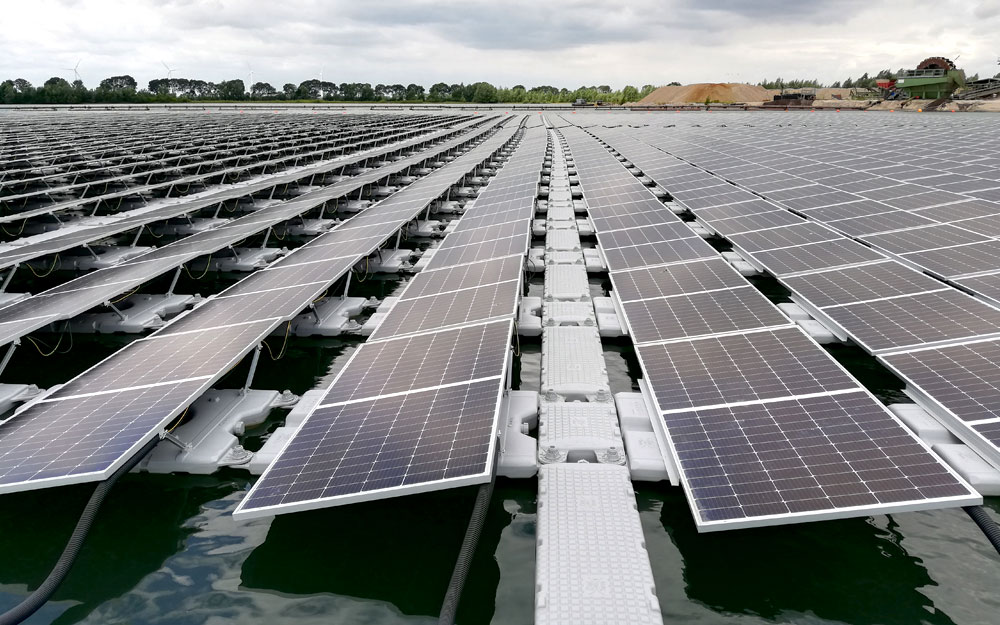 ¿Cómo funciona el sistema de energía solar flotante?
